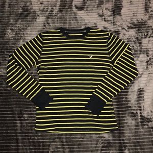 American Eagle vintage fit long sleeve shirt,